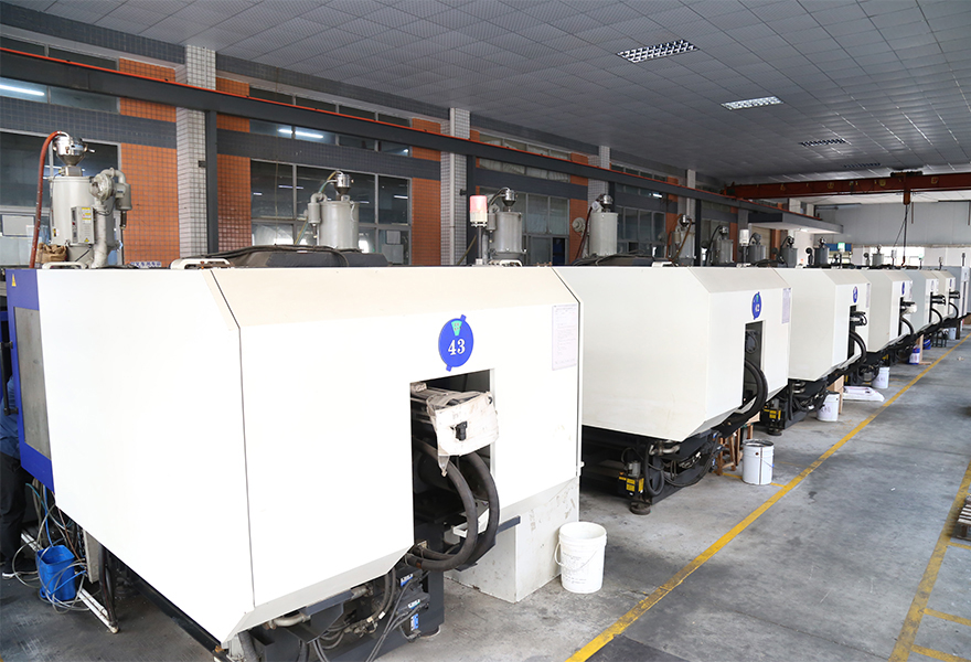 碧斯特模具 注塑加工設備